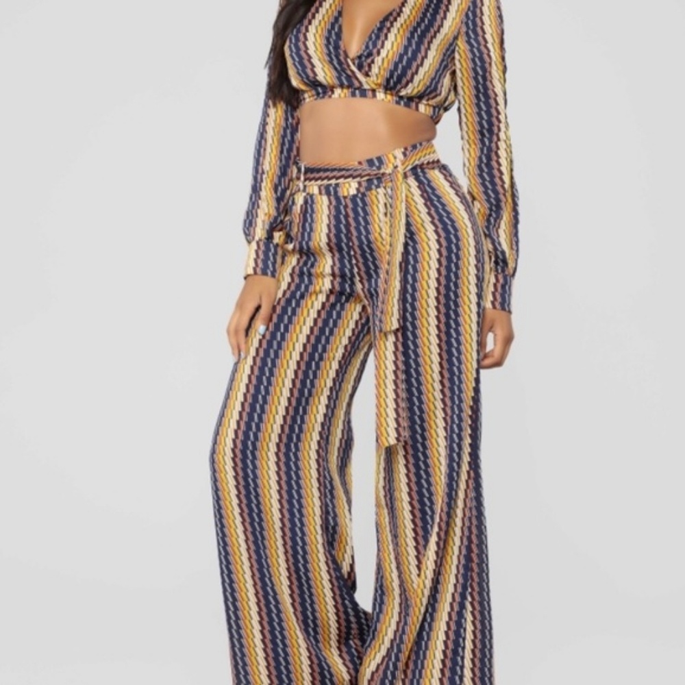 💋Fashion Nova Multicolored 2pc Set